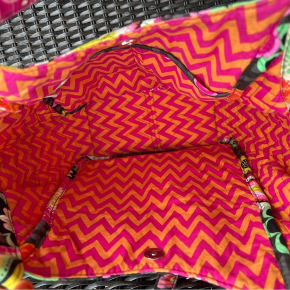 Vera Bradley shoulder bag - Picture 3 of 7